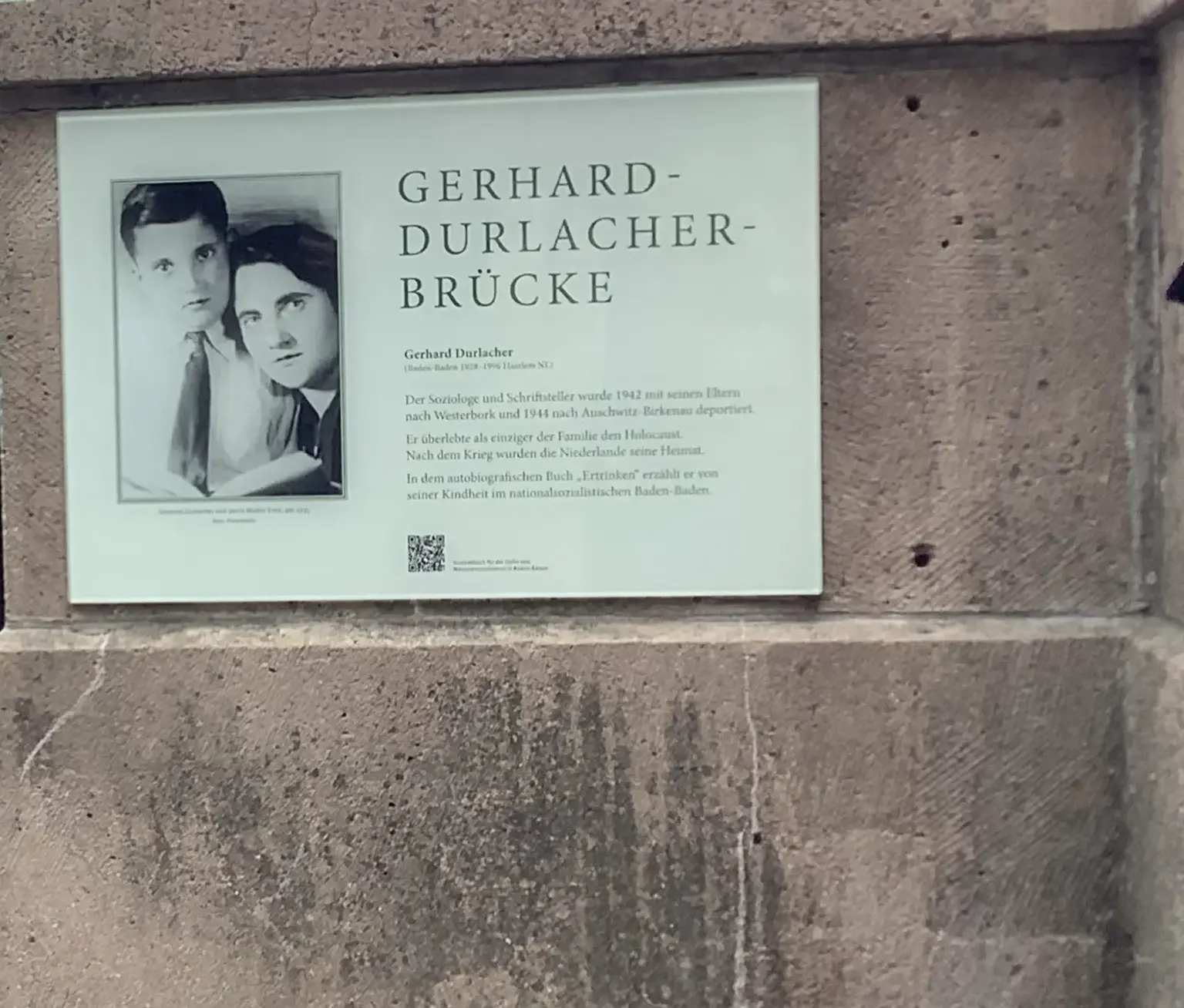 Klosterschule vom Hl Grab Durlacher Bruecke 6