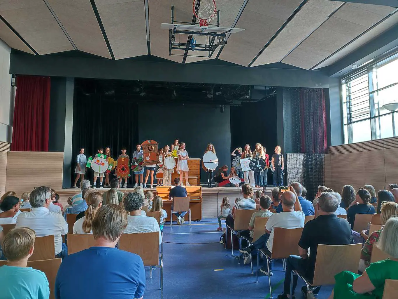 Klosterschule vom Hl Grab Mini Musical 1