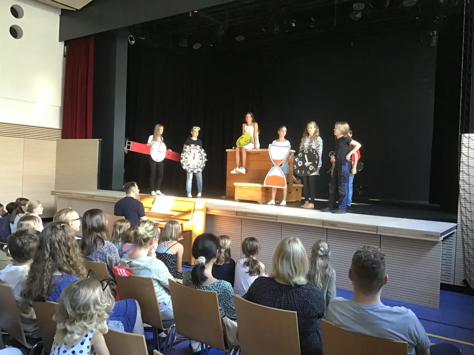 Klosterschule vom Hl Grab Mini Musical 2