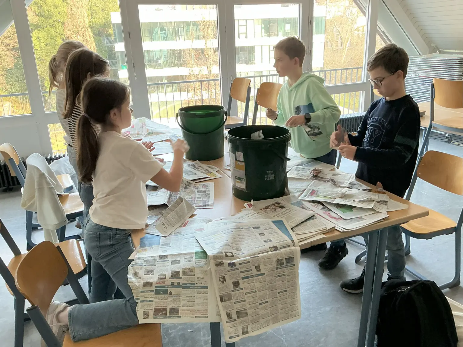 Klosterschule vom Hl Grab Papierschöpfen 1