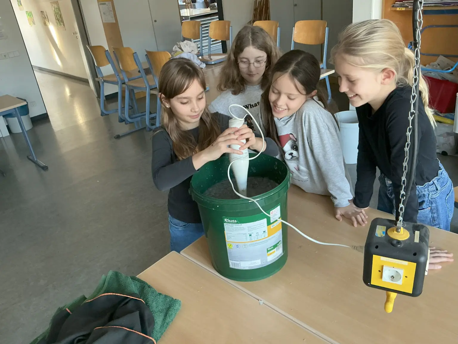 Klosterschule vom Hl Grab Papierschöpfen 2