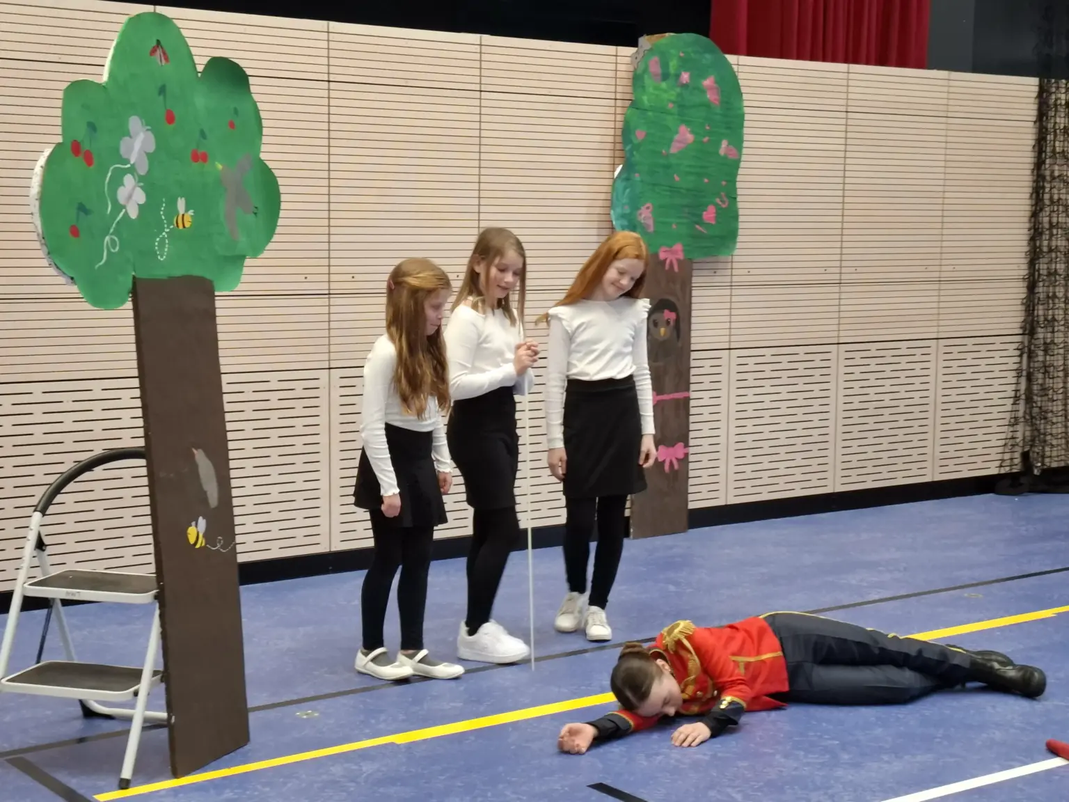 Klosterschule vom Hl Grab Theater AG 1