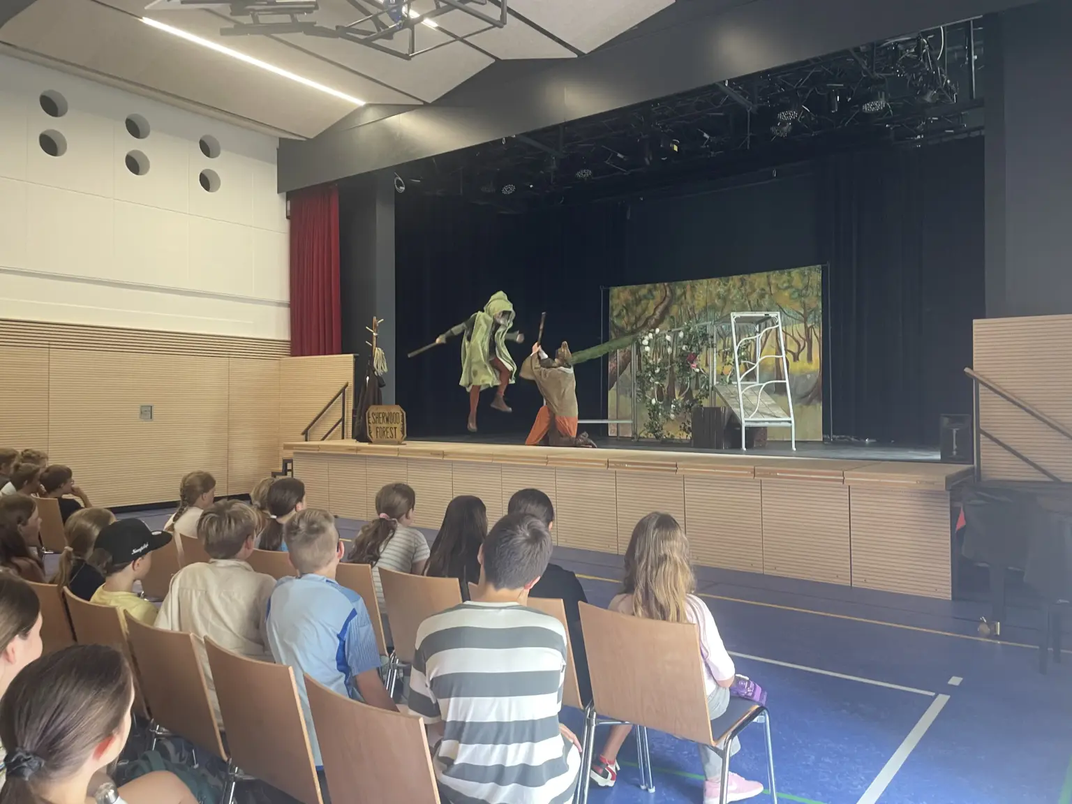 Klosterschule vom Hl Grab WhiteHorseTheatre 4