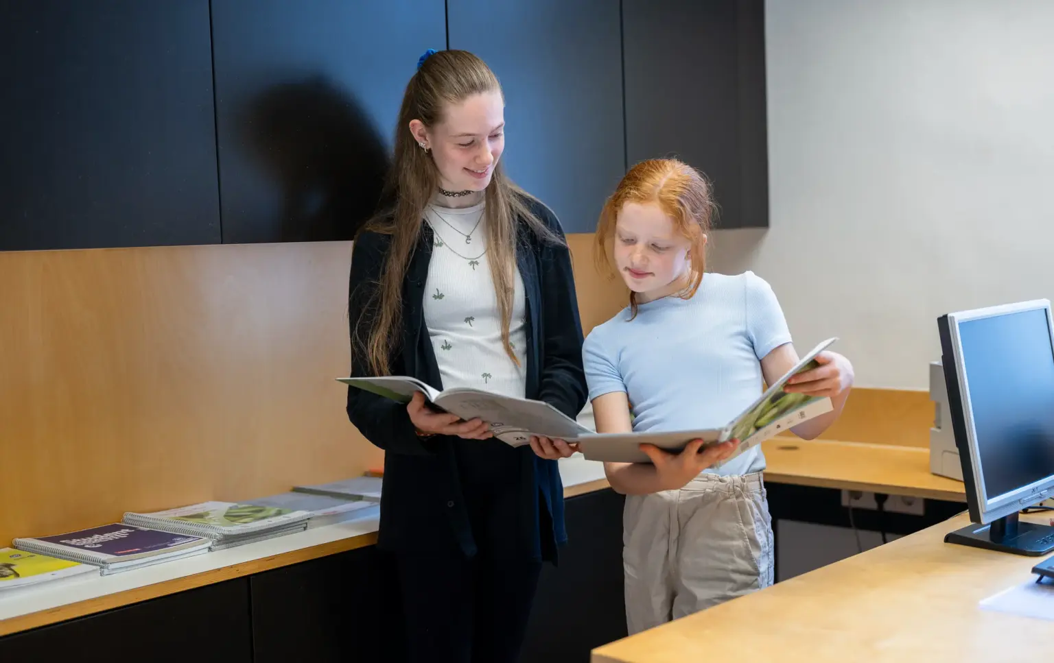 Klosterschule vom hl. Grab 5318 Materialverkauf