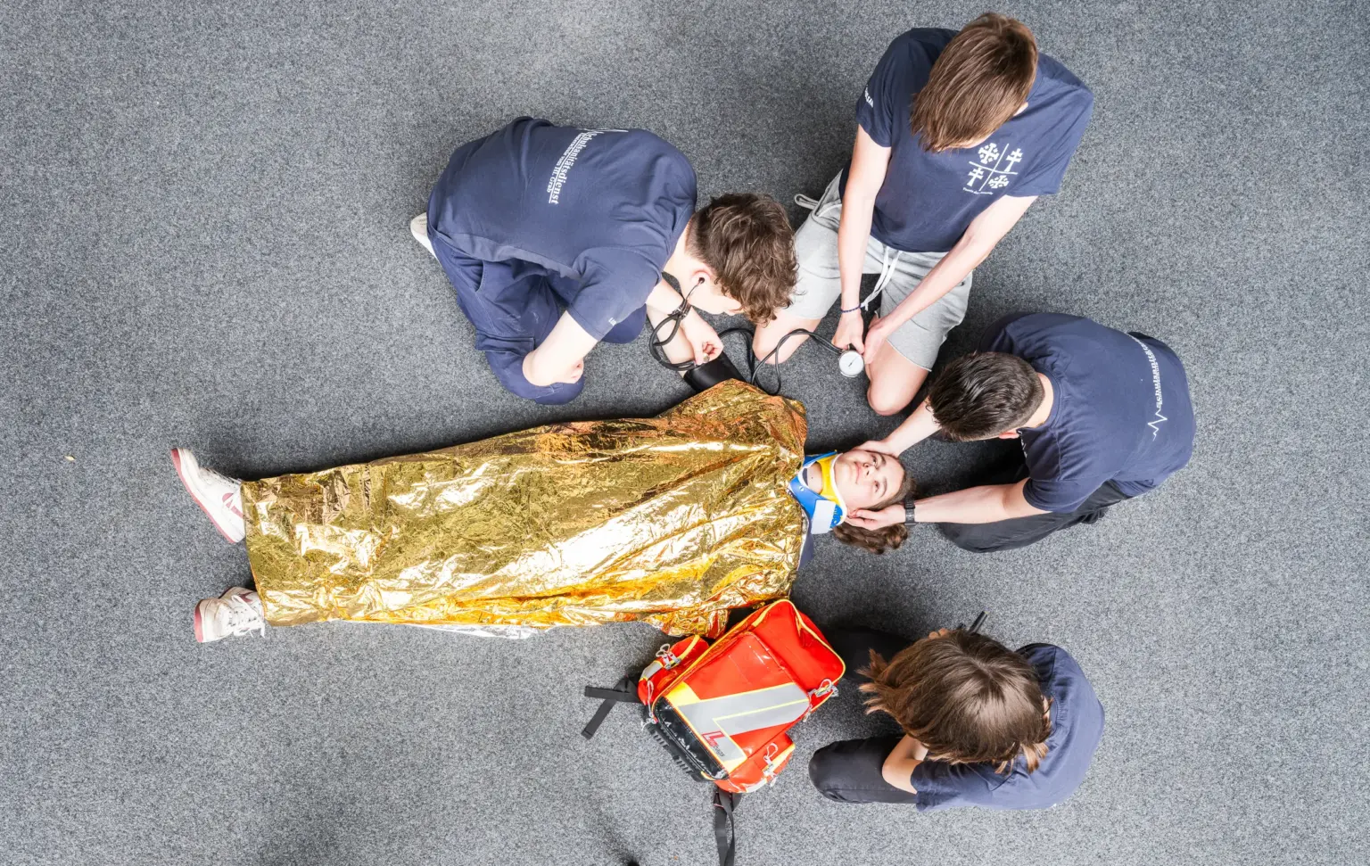 Klosterschule vom hl. Grab 6090 Schulsanitaeter